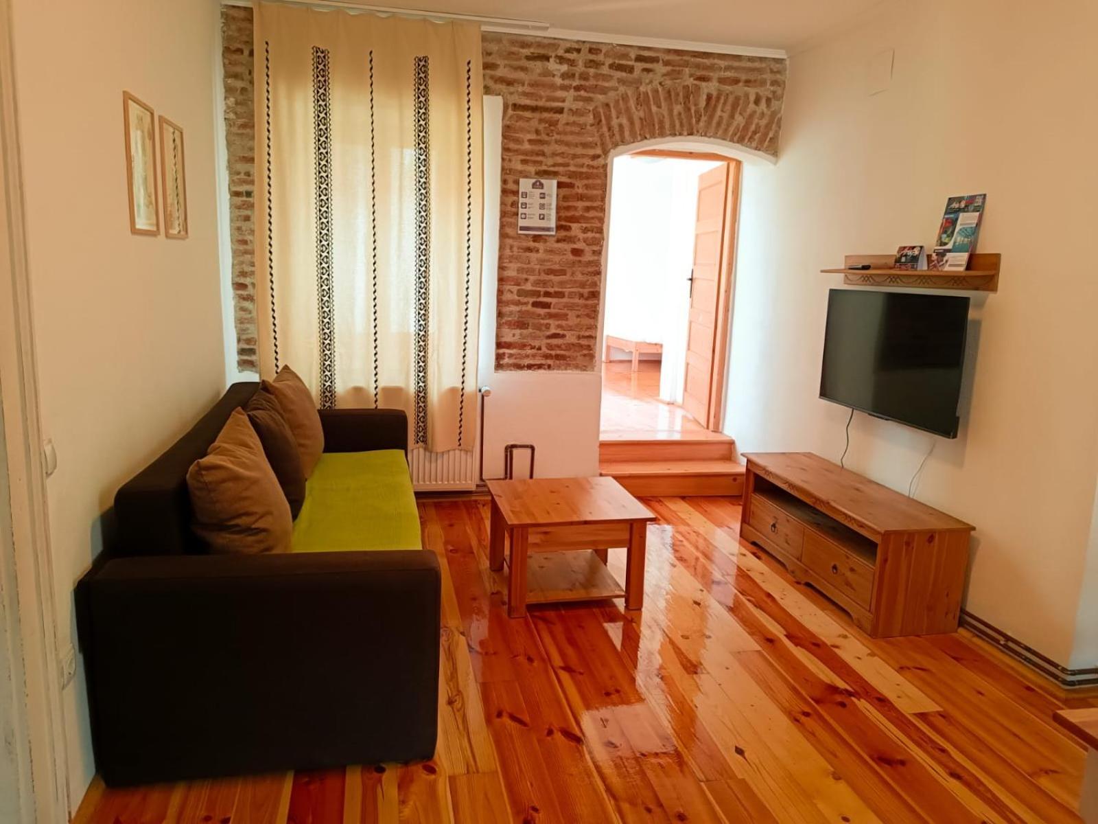 Heltau Apartments Cisnădie Chambre photo